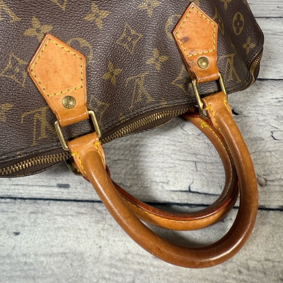 Louis Vuitton Alma Brown Canvas Monogram Leather Handbag - Picture 6 of 16